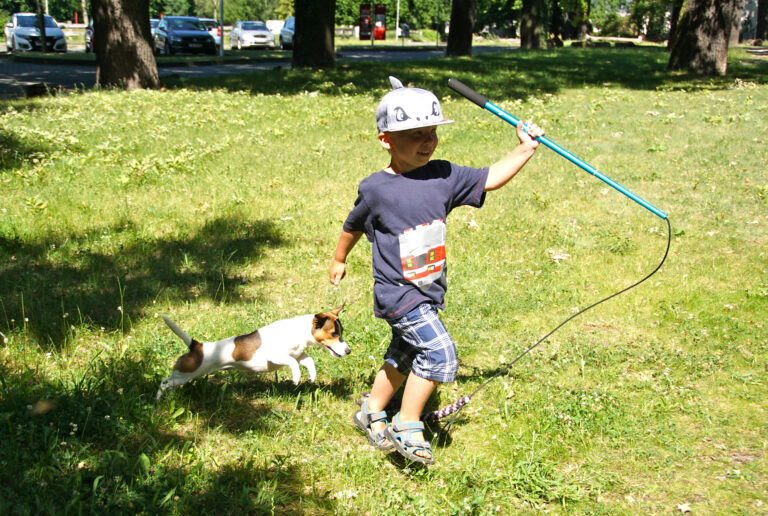 „Tierischer Spaß“ mit Wilma – Ein Hundeführerschein für Familien mit Kindern ab 3 Jahre